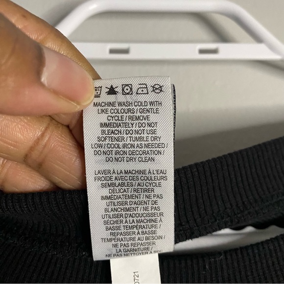 Head Women's Black Crewneck Performance Wear Sweatshirt - Picture 7 of 9